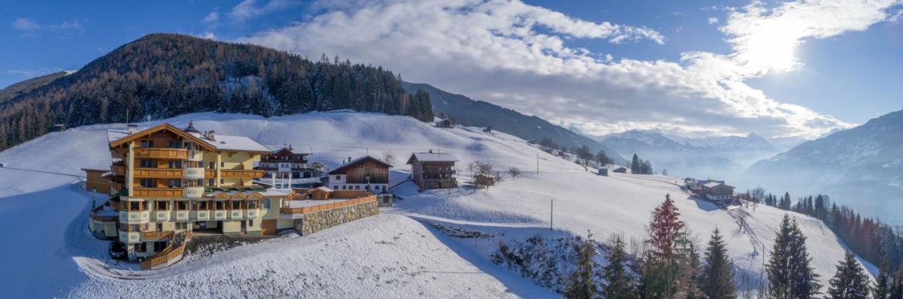 Gasthof Tannen - Alm Stummerberg Bagian luar foto
