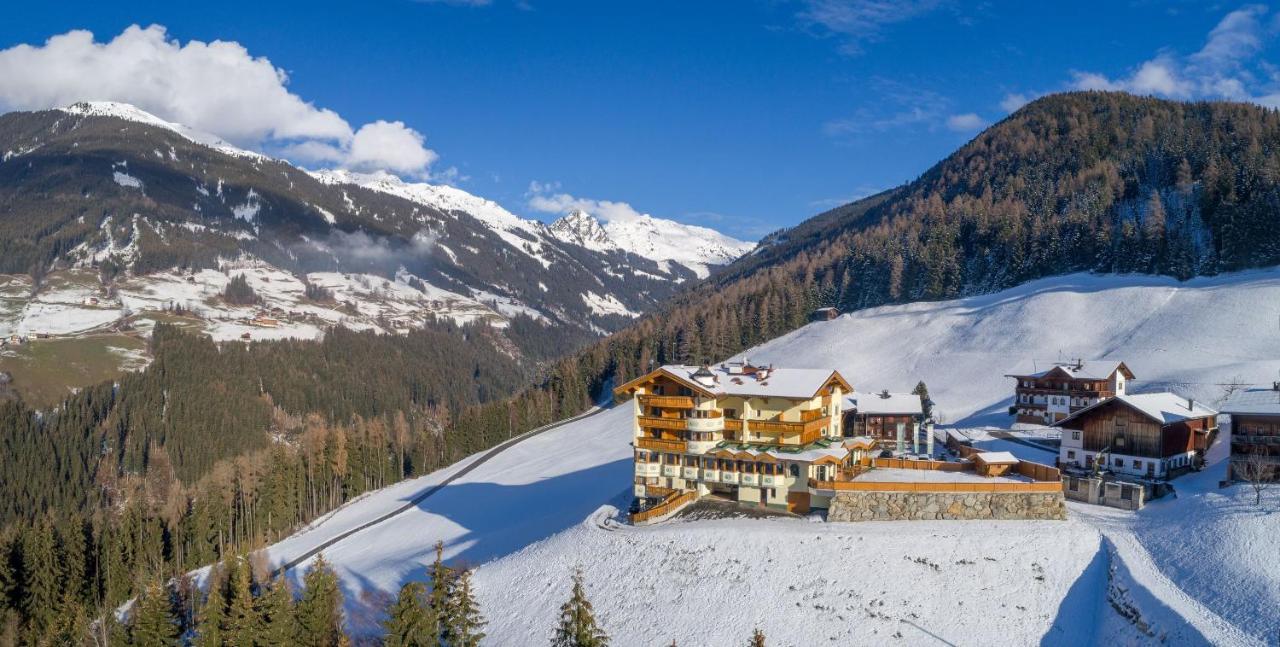Gasthof Tannen - Alm Stummerberg Bagian luar foto